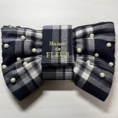 メゾンドフルール ポーチ