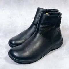 ☆美品☆【マドラス　モデロ】カジュアルショートブーツ (23) サイドジップ　黒