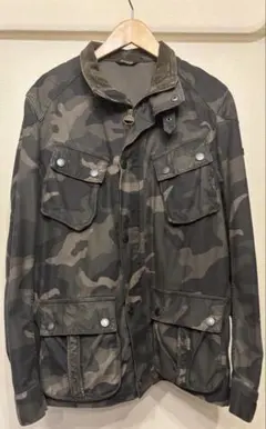 Barbour バブアー　インターナショナル　迷彩　カモフラージュのサムネイル