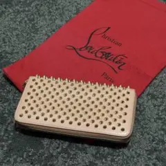 送料込 美品 ルブタン パネトーネ スタッズ 長財布 ピンク ゴールドスパイクのサムネイル