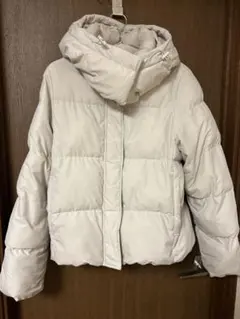 GU ダウン風ジャケット フード付き　白