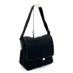 PRADAプラダ ショルダーメッセンジャーバッグ テスートサフィアーノ黒A4収納