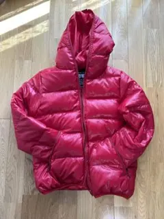 赤 ダウンジャケット