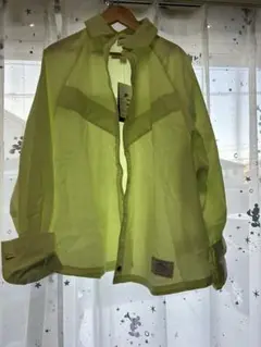 シャツ