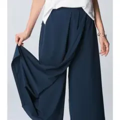 セシール cecile さら軽ストレッチラップ風キュロットパンツ［即購入可］