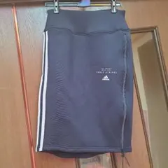 adidas タイトスカート ネイビー スリーストライプスのサムネイル