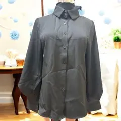 レディース　長袖バルーンスリーブシャツ　Mサイズ　未使用