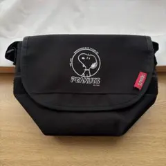 PEANUTS スヌーピー ショルダーバッグ（ブラック