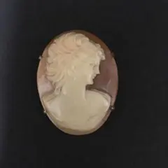 ヴィンテージ カメオ風女性横顔ブローチ