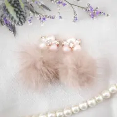 ファー色変更OK♡ ふわっふわピアス❈イヤリング150　パール秋冬ピンクキラキラ