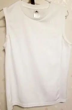 難あり adidas ノースリーブ