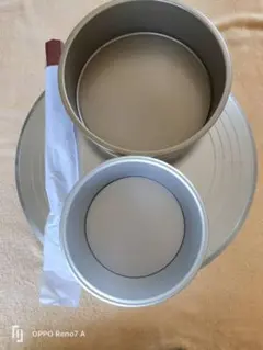 回転台 金属製 直径30cm 、シホンケーキ型２個、飾り道具一本、4点セットのサムネイル