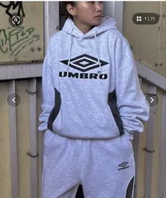 UMBRO グレー パーカー Sサイズ