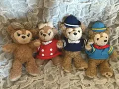 ダッフィ　シェリーメイ　ぬいぐるみバッジ　4つセット