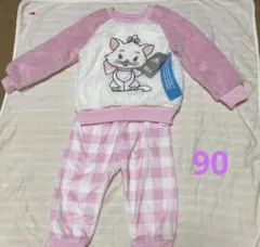 未使用　ディズニーストア　マリー　パジャマ フリース 長袖 女の子 ピンク
