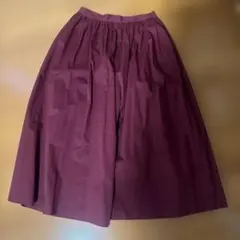 レッド　赤　ユニクロ　UNIQLOフレアロングスカート