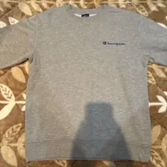 Champion グレー トレーナー & ホワイト バックプリント