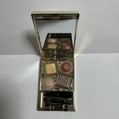 エレガンスクリスマスコフレ2023ヌーヴェルアイズ112