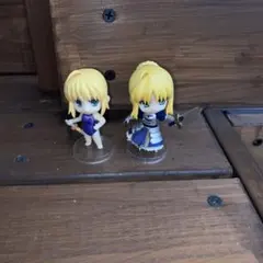 ア*)様 fate アルトリア　フィギュアセット