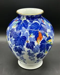 陶器　有田焼　香蘭社　花器　花瓶　「蔦」 金彩