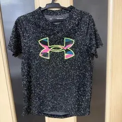 Under Armour スポーティーTシャツ YMDサイズ