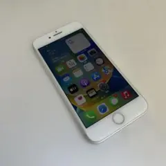 Apple iPhone 8 64GB シルバー 本体