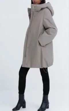 新品◯ユニクロ　ハイブリッドダウン　コクーンコート　グレー　Ｓサイズ