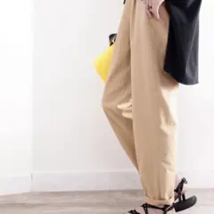 コットンタック入りテーパードパンツのサムネイル
