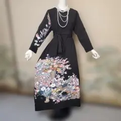 C963.着物リメイク、黒留袖、花柄刺繍 黒 ロングドレス.作家物、落款
