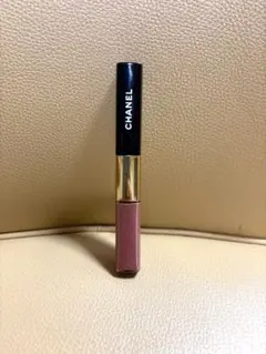 シャネル　ル　ルージュデュオ　ウルトラトゥニュ69番　テンダーベージュ