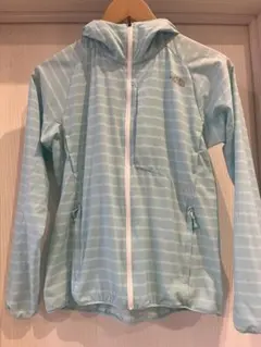 THE NORTH FACE フード付きジャケット 水色　ランニング　キャンプ