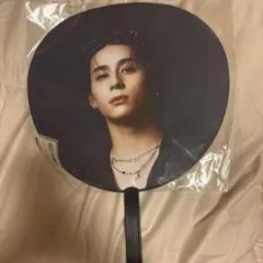 INI 西洸人 うちわ XQUARE