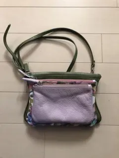 ポシェット 本革（ピンクとグリーンのコンビ）