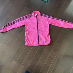 adidas ウインドブレーカー