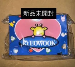 SUPER JUNIOR RYEOWOOK リョウク シークレット 日焼けキリン - メルカリ