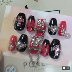 ジェルネイルチップ　地雷　黒✕ピンク　十字架　うさぎマスク　チェーン　クロム