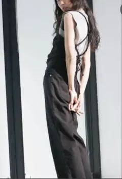 Ungrid ブラック クロスバックオーバーオール　サロペット　オールインワン