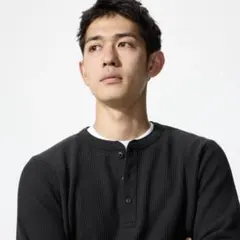 UNIQLO ユニクロ ワッフルヘンリーネックTシャツ