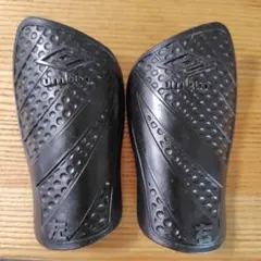 UMBRO サッカー シンガード すねあて ブラック