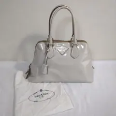 PRADA ハンドバッグ 南京錠 鍵 レザー ホワイト