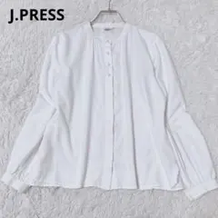 ジェイプレス　長袖ブラウス　バンドカラー　パールボタン　上品　オフィスカジュアルのサムネイル