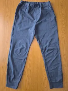 UNIQLO　ウルトラストレッチドライEXジョガーパンツ　150