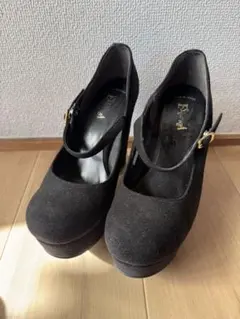 エスペランサ　ブラック スエード ハイヒール Mサイズ