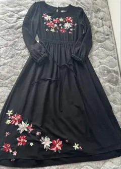 31 Sons de mode ブラック刺繍マキシワンピース