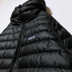 2009年製 patagonia ダウンセーター フーディ ダウンジャケット 黒