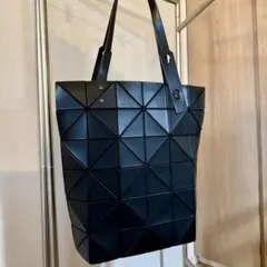 ♦︎♦︎BAOBAO マットブラック　クリスタルライン　2WAYバッグ ♦︎♦︎BAOBAO マットブラック クリスタルライン 2WAYバッグ - メルカリ