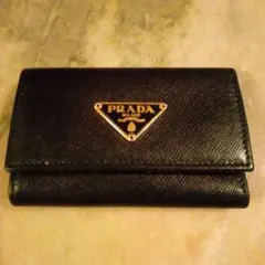 PRADA サフィアーノレザー キーケース