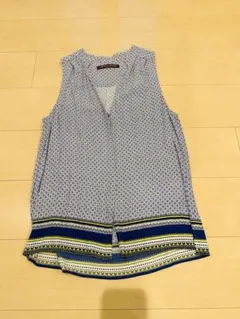 コントワーデコトニエ ノースリーブブラウスのサムネイル