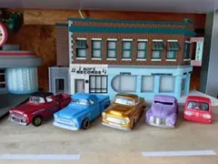 1/64☆ジオラマ【アメリカンガレージハウス】ホットウィール トミカ