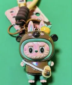 ✨人気キャラクター labubu✨ ラブブ キーホルダー